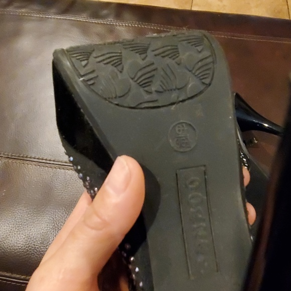 Black rhinestone slingback heels... WORN ONCE!!! - Picture 7 of 7